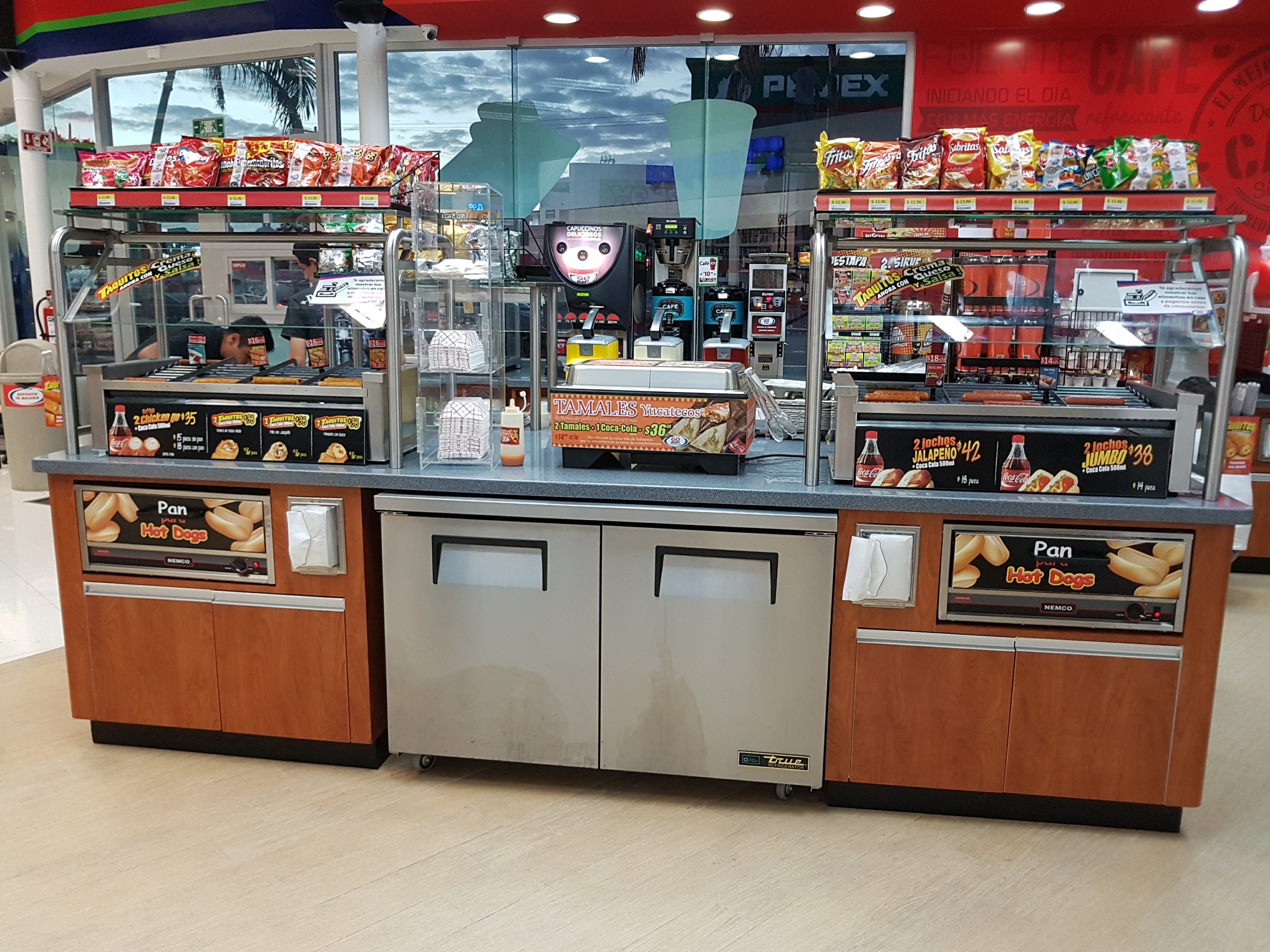 GO MART CANCUN